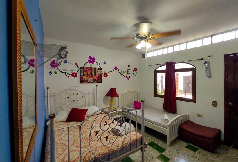 호스텔 Las Catalinas Anton Panama