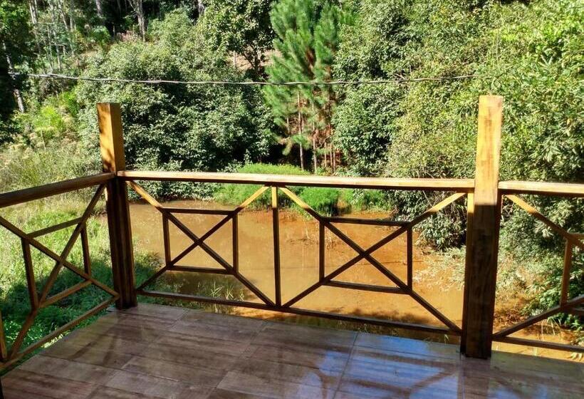 ユースホステル Pousada Recanto Lisieux