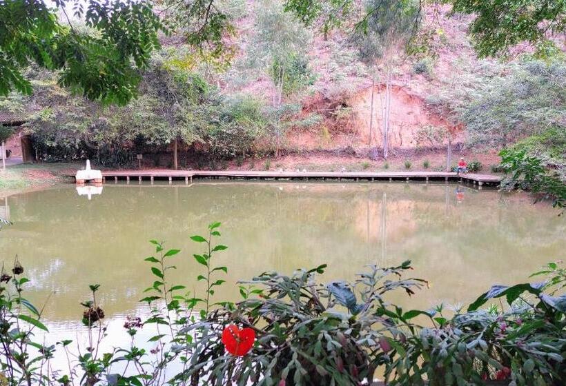 ユースホステル Pousada Recanto Lisieux