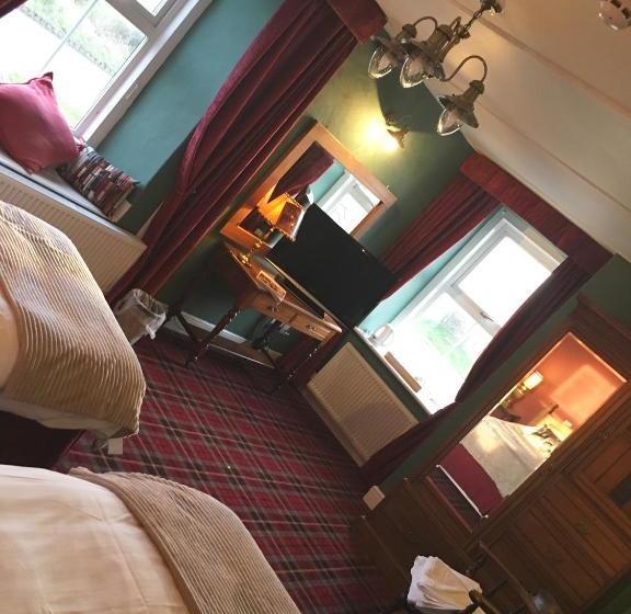 旅馆 Robin Hood Inn