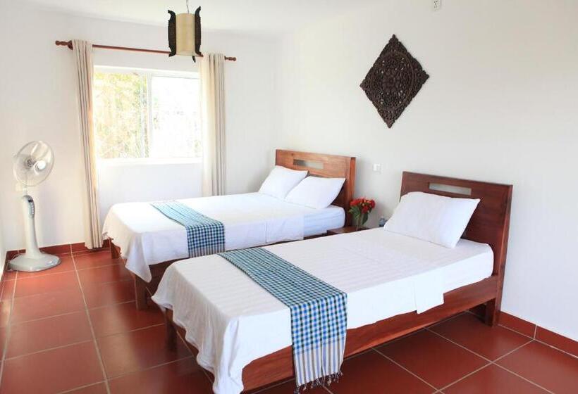 مبيت وإفطار Le Kroma Villa