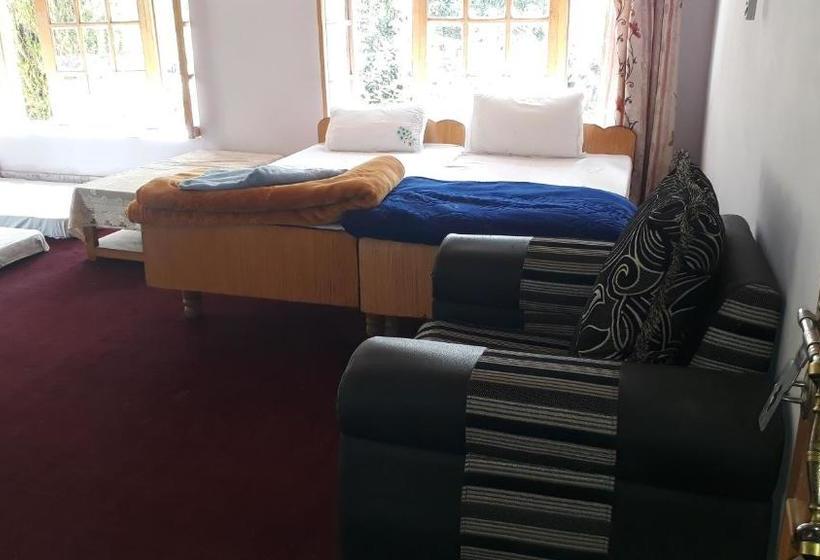 민박 Namgyal Villa