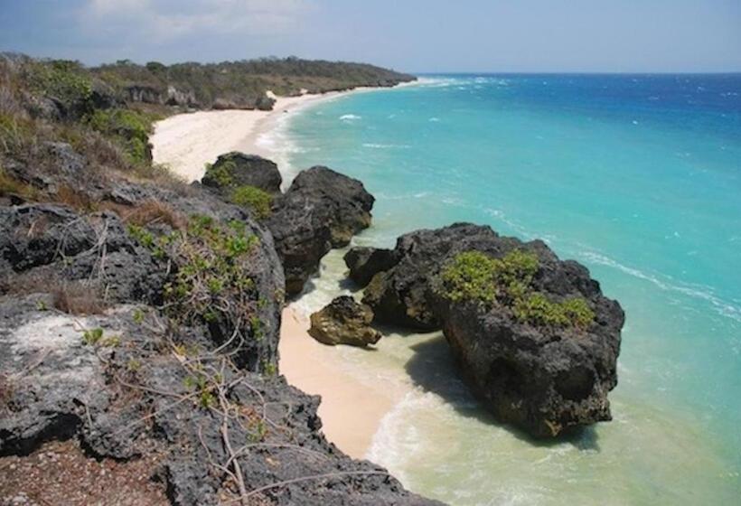 مبيت وإفطار Oro Beach Houses