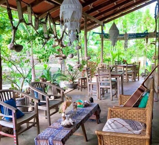 مبيت وإفطار Oro Beach Houses