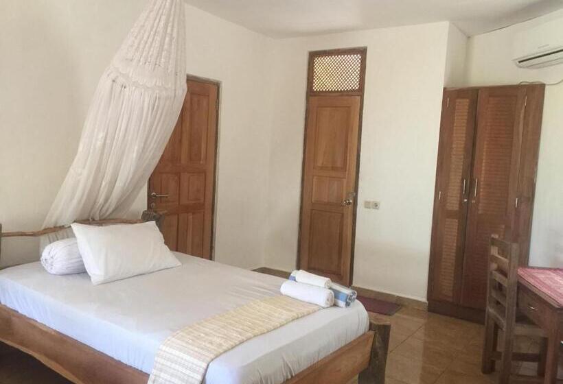 مبيت وإفطار Oro Beach Houses