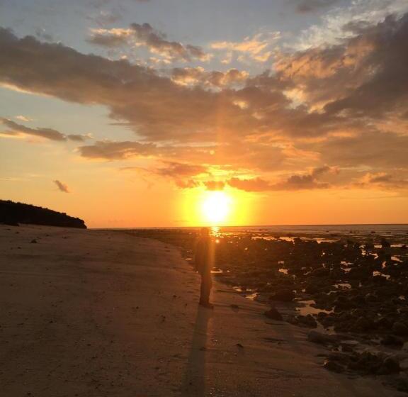 مبيت وإفطار Oro Beach Houses