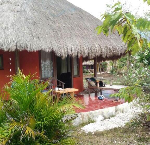 مبيت وإفطار Oro Beach Houses