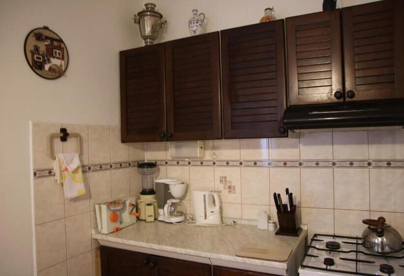 مبيت وإفطار Penzion Valovi