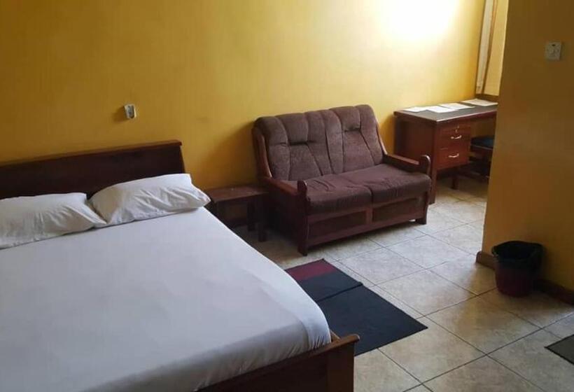 Bed and Breakfast Sampson S Guesthouse Company Ltd