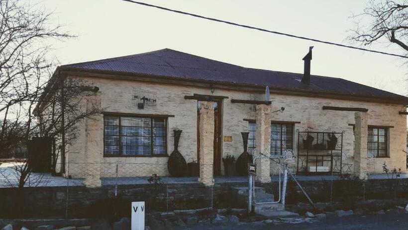 민박 Sutherland Guest House