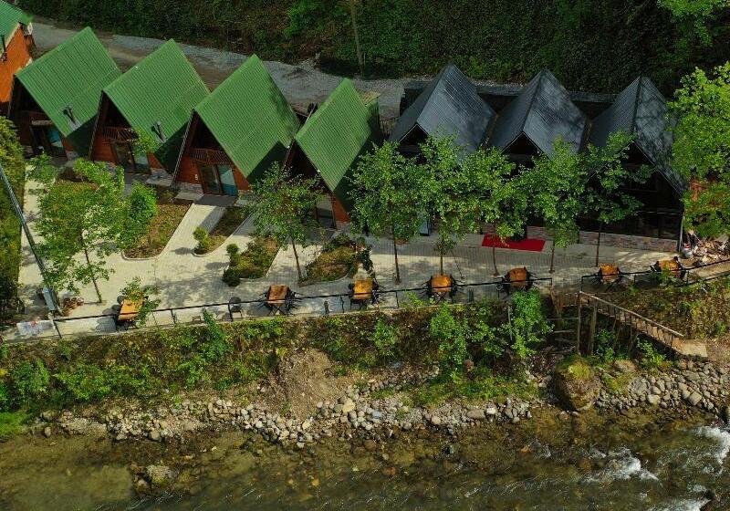 Bed and Breakfast Tanura Bungalows