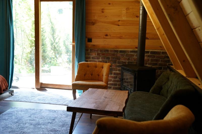 Bed and Breakfast Tanura Bungalows