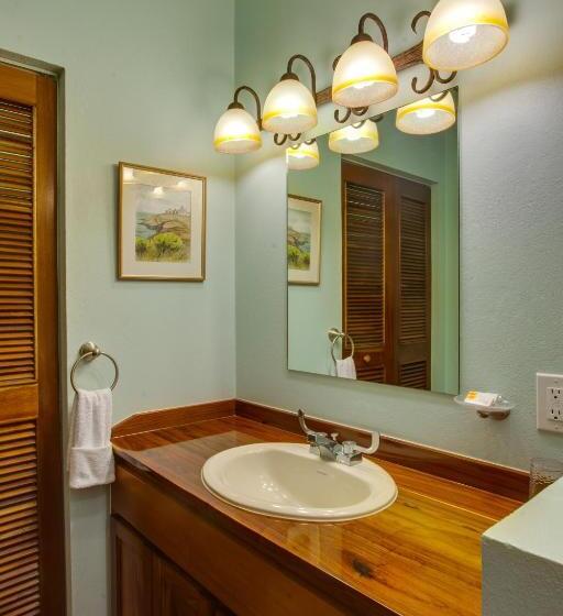 مبيت وإفطار The Crimson Orchid Inn At Orchid Bay