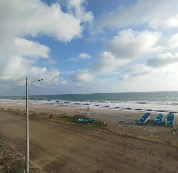 Bed & Breakfast The Lookout Beach