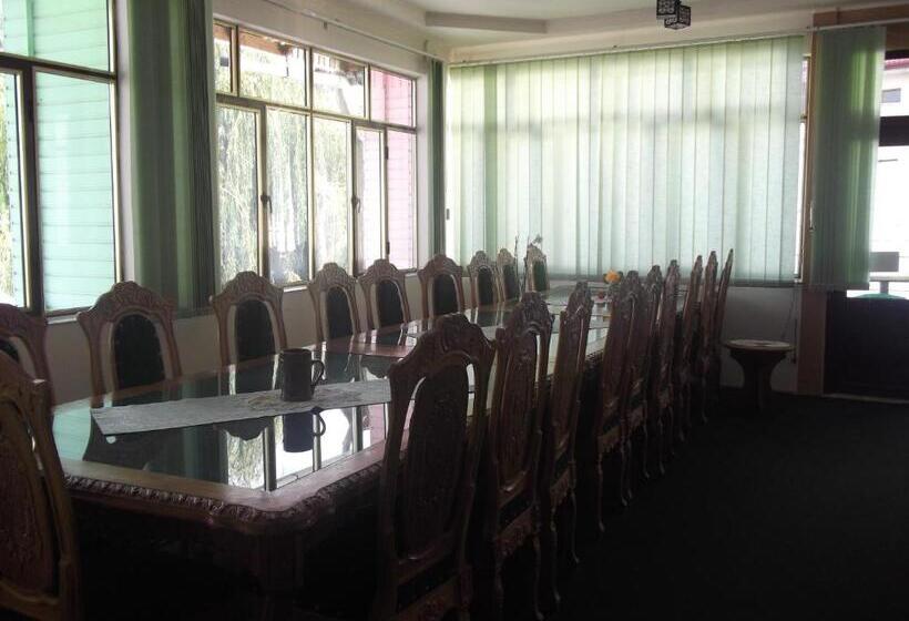 Hostel „la Galan”