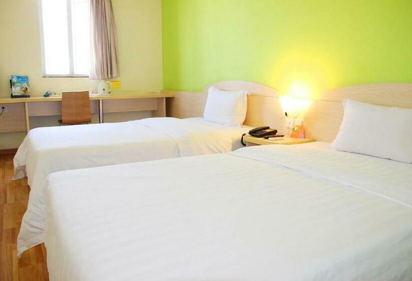 בית מלון כפרי 7days Inn Guilin Xing An Lemandi