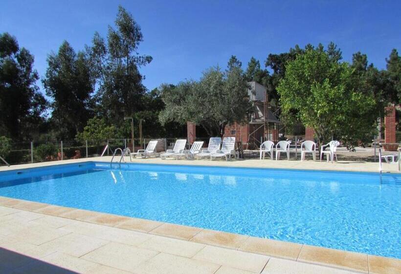 فندق Casa De Besteiros