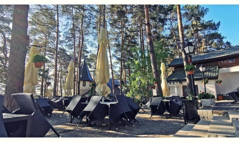 酒店 Complex Parc Pini Moinesti