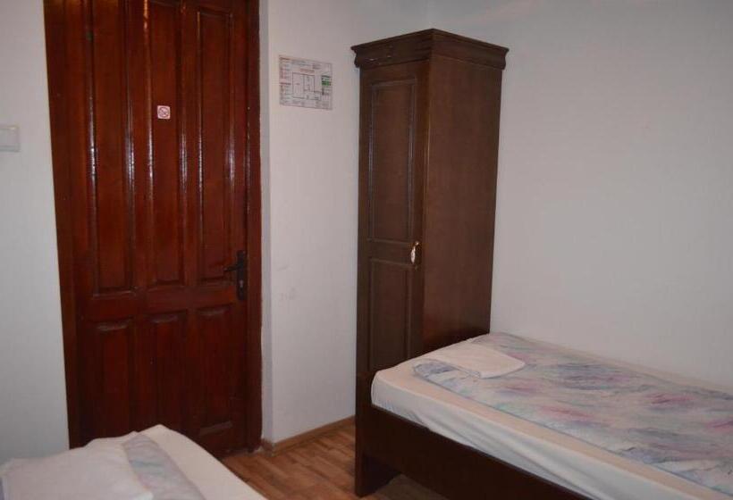 酒店 Complex Parc Pini Moinesti