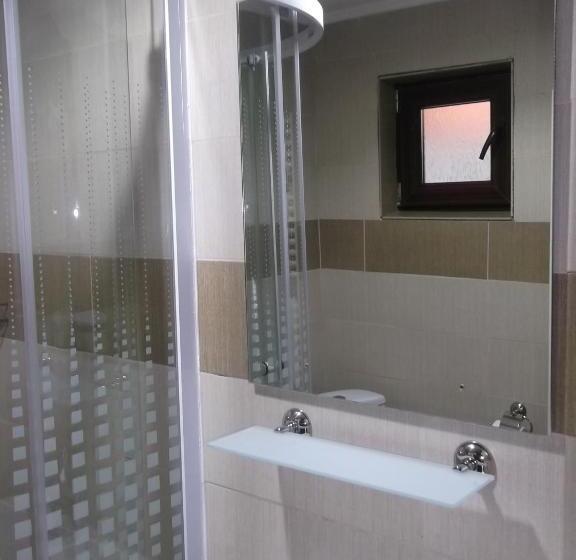 酒店 Complex Parc Pini Moinesti