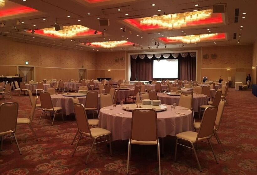 Hotel Crown Hills Takefu