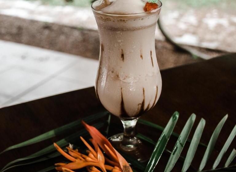 Отель Drift Inn Cayo