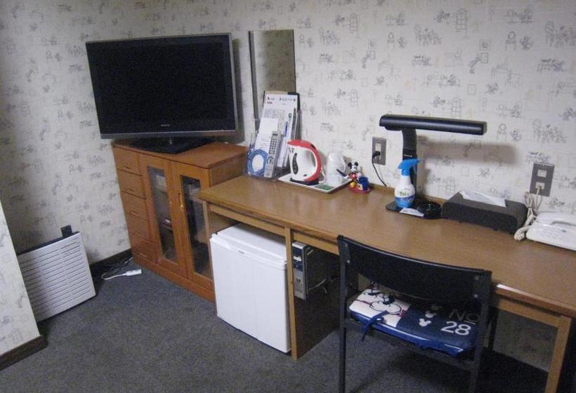 בית מלון כפרי First  Taketoyo