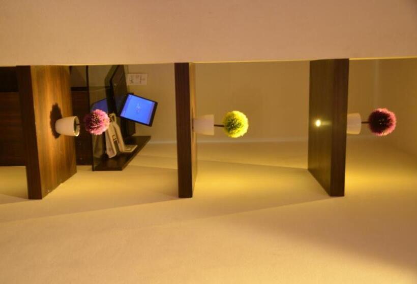 בית מלון כפרי Fortune Blue