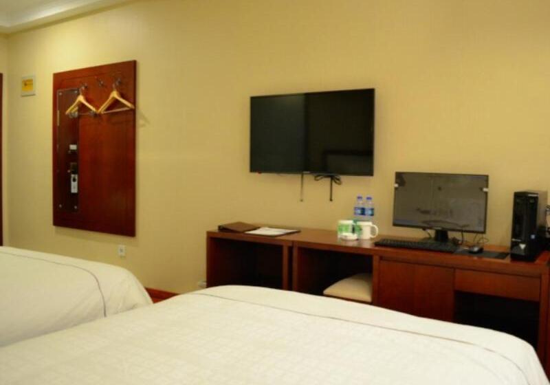 Отель Greentree Inn Shanxi Luliang Fengshan Road Central Park Express