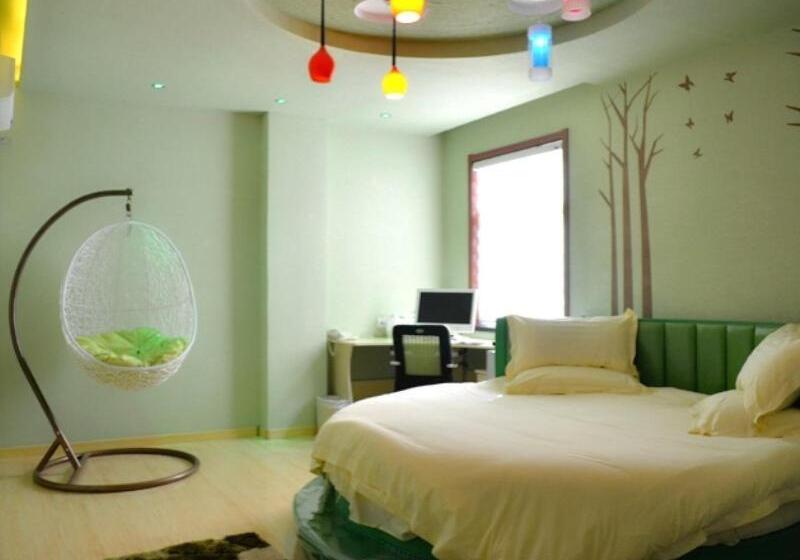 Отель Greentree Inn Shanxi Luliang Fengshan Road Central Park Express