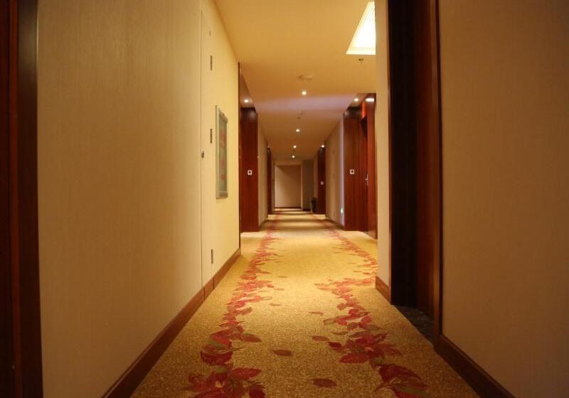 호텔 Greentree Inn Shanxi Yizhoufanshi Bus Station Business