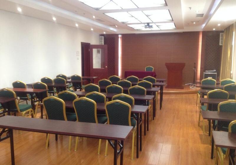 ホテル Greentree Inn Shandong Weifang Gaomi Liqun Road Minghao Business