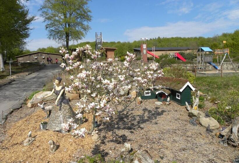 ホテル Hillesgården