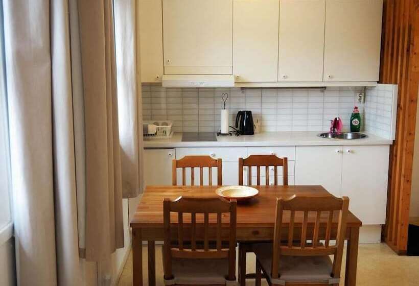 ホテル Hillesgården