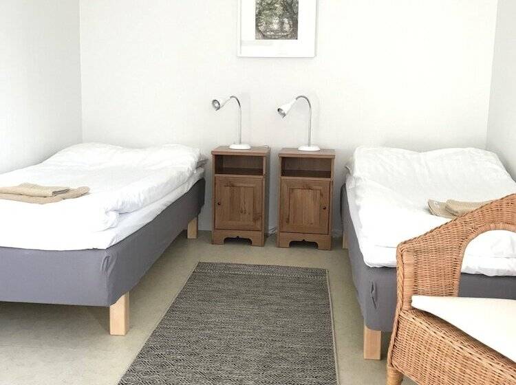 ホテル Hillesgården