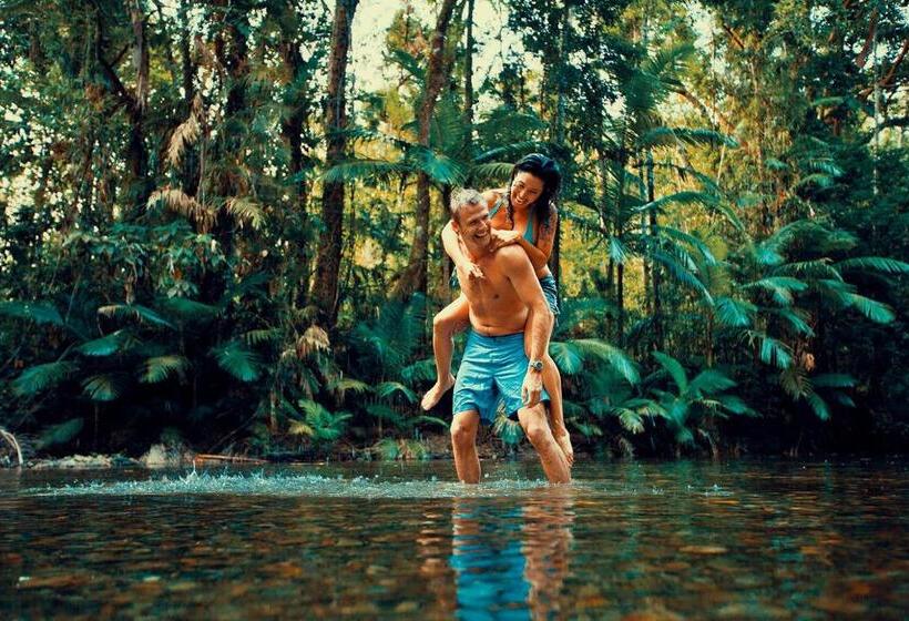 هتل Hostería Ojo De Agua