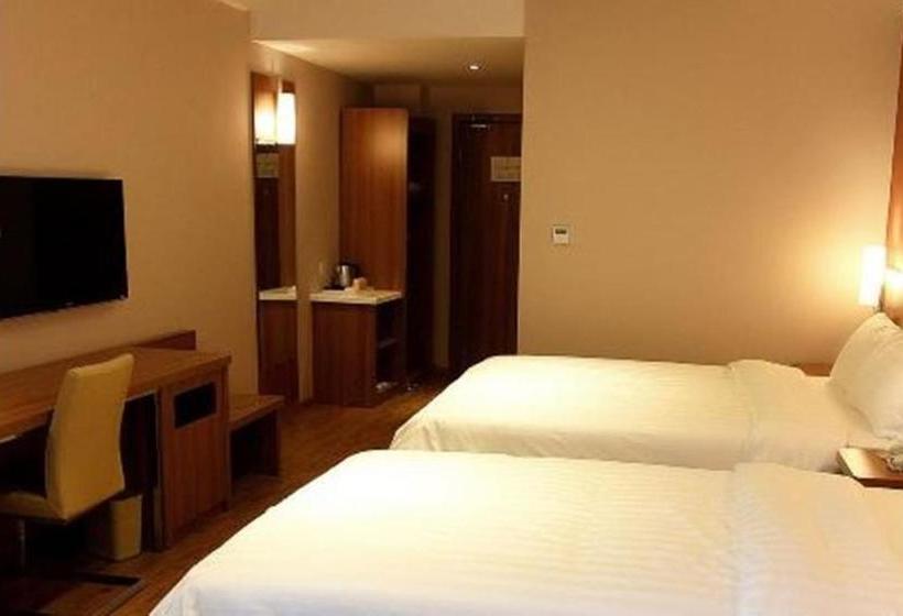 Hotel Ibis Chengdu Wenjiang Center