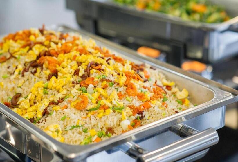 Отель Ichapter Suvarnabhumi