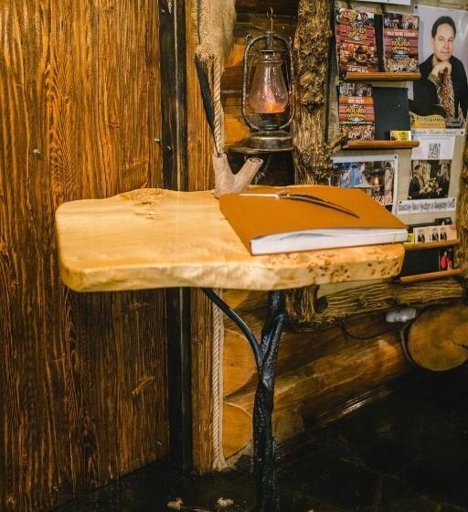 בית מלון כפרי Kolyba Opryshkiv