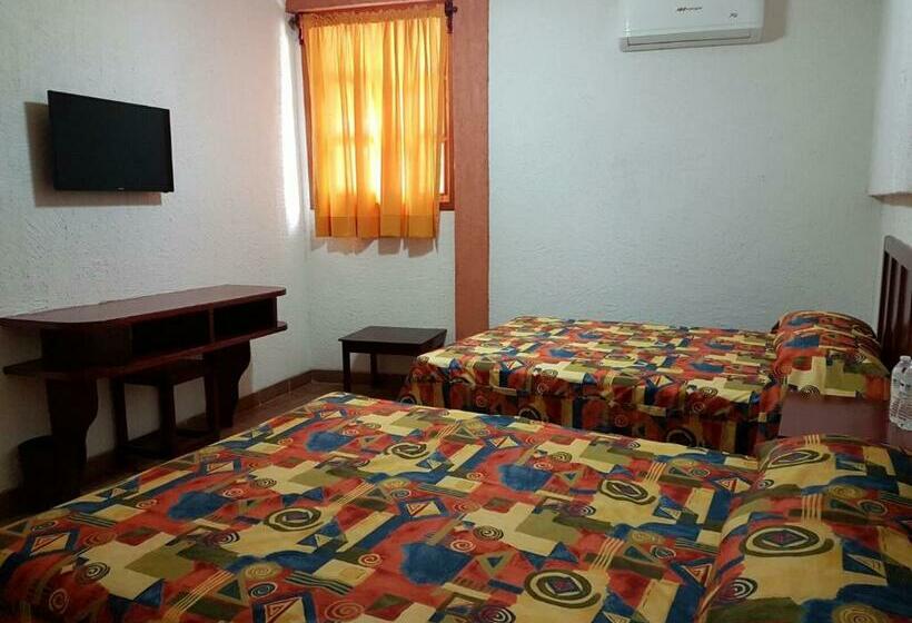 فندق Maria Del Refugio