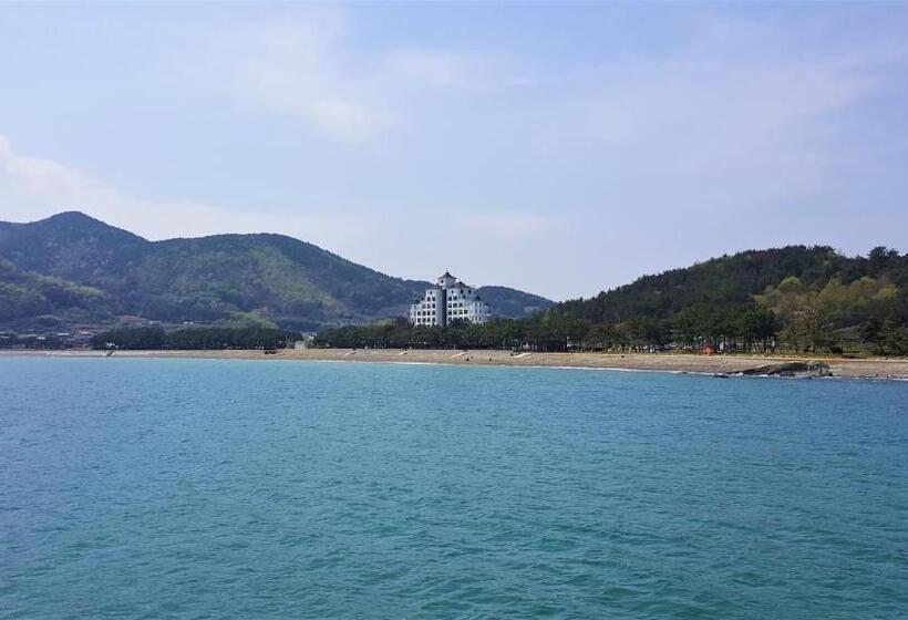 酒店 Namhae Beach