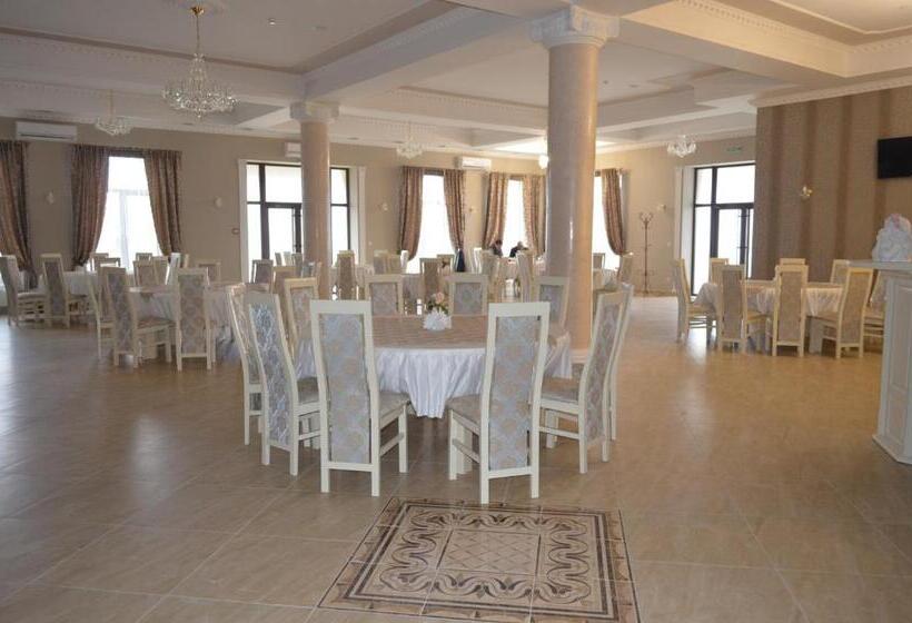 فندق New Continent