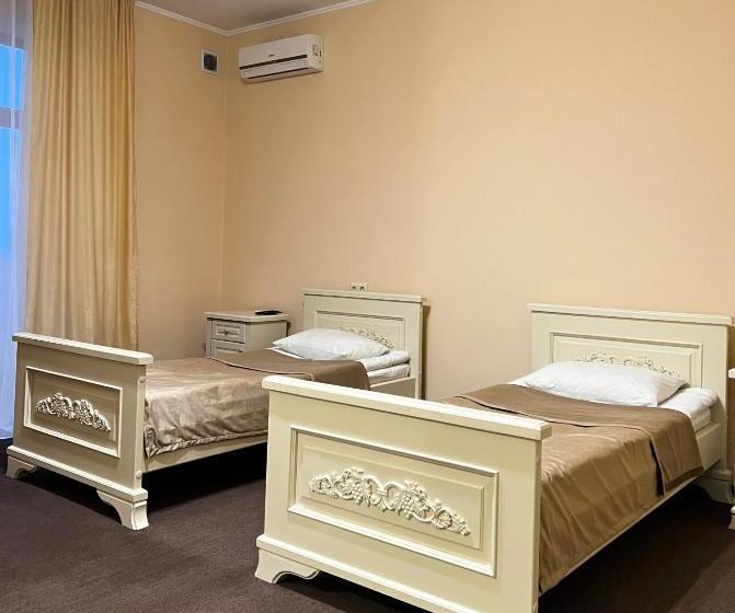 فندق New Continent