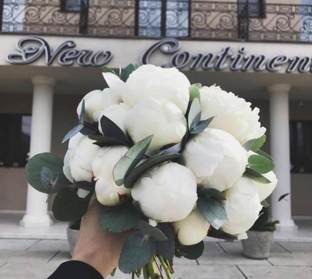 فندق New Continent