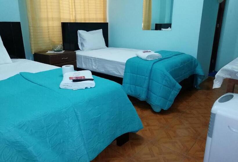 ホテル Nuevo Amanecer