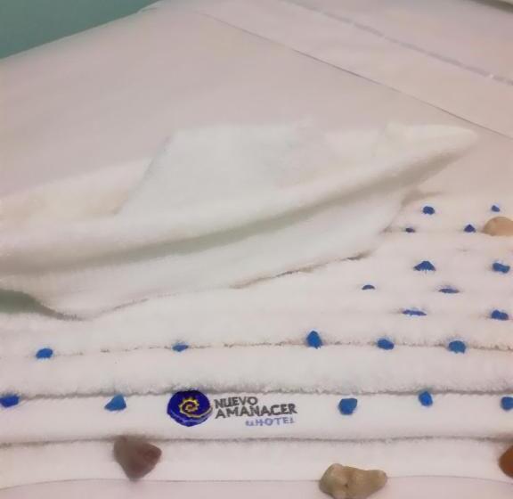 ホテル Nuevo Amanecer