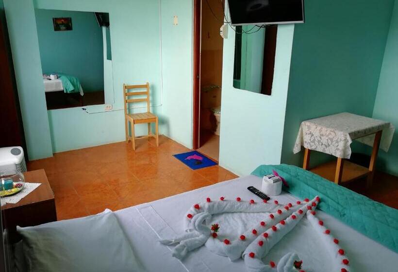 ホテル Nuevo Amanecer