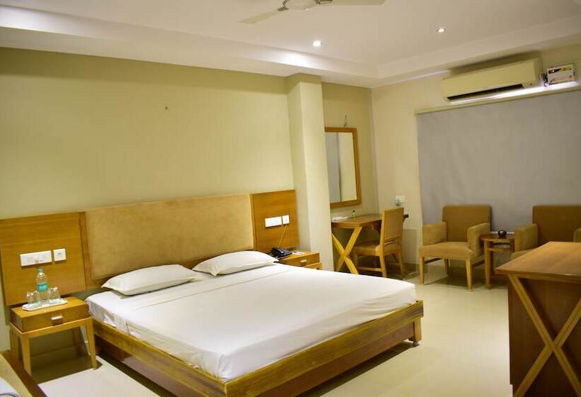 ホテル Pams Residency