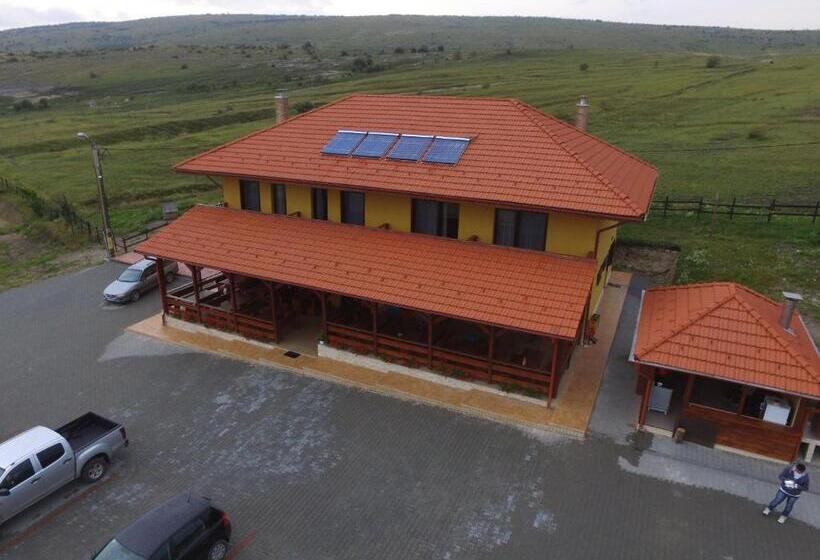 فندق Pensiunea Cheile Apusenilor