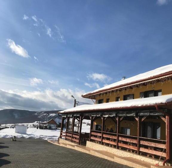 فندق Pensiunea Cheile Apusenilor